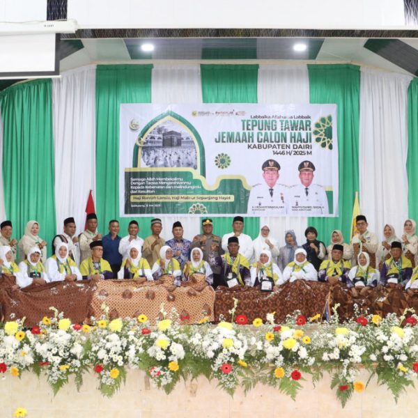 Pemkab Dairi Berangkatkan 21 orang Jemaah Calon Haji