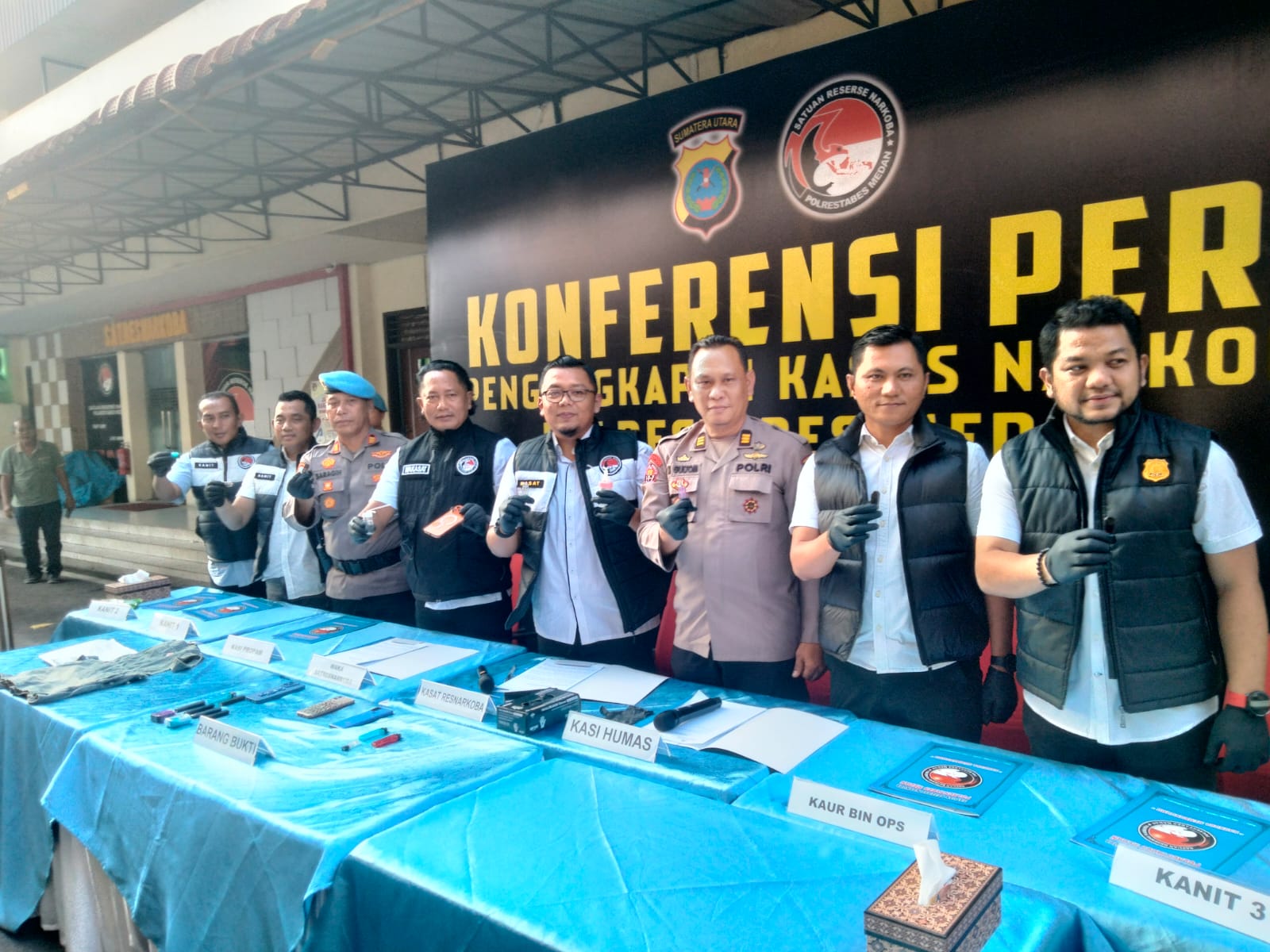 Polrestabes Medan Tangkap Selebgram Sekaligus DJ Edarkan Vape Berisi Narkotika