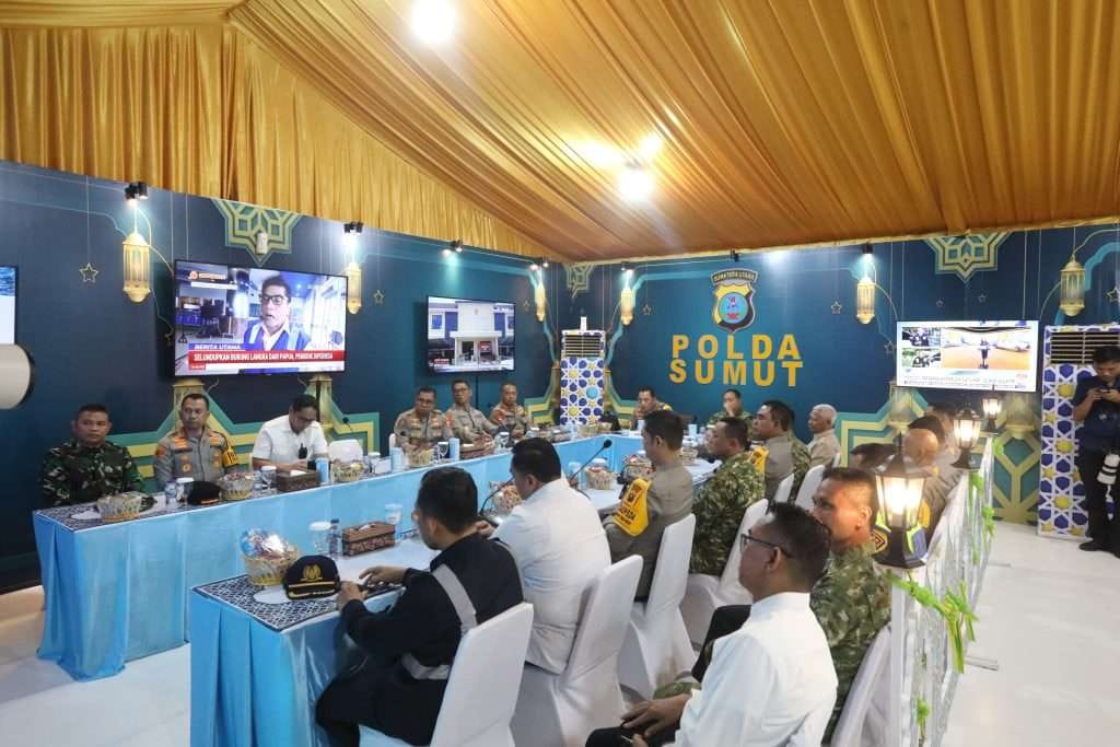 Kapolda Sumut Dampingi Kapolri  Pantau Kantibmas Nasional di Malam Takbiran dari Medan